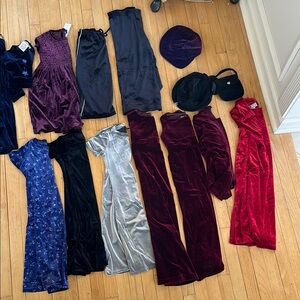 HOLIDAY Elegant new vintage 00s Velvet Dresses Collection little girls5/6 bundle